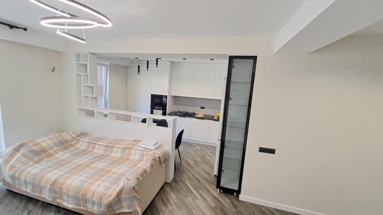 Ferienwohnung Аэропорт Кишинев 24&24 Exterior foto